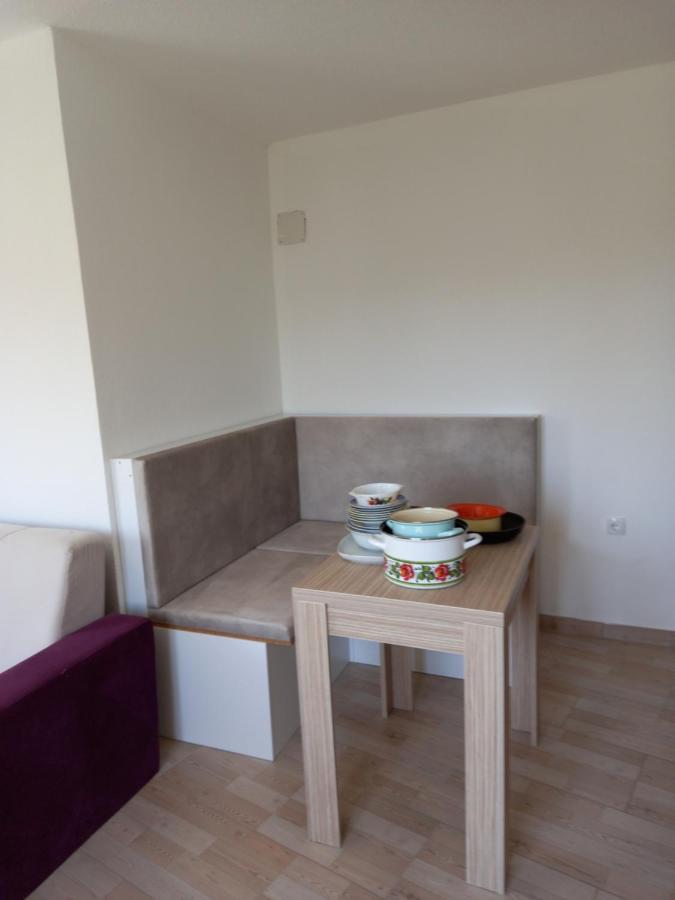Md Apartmani Čanj Exterior foto