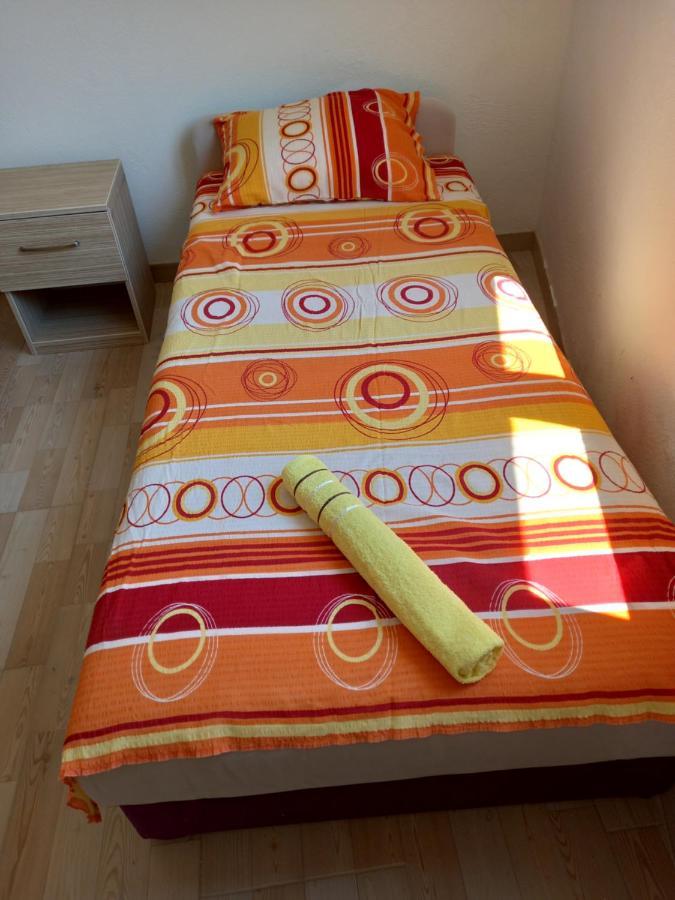 Md Apartmani Čanj Exterior foto